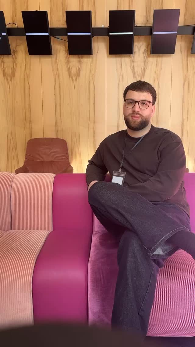 Hhhaaavvveeeee you met Max?!??